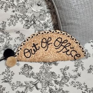 Circus by Sam Edelman Tan Clutch with Black Accents